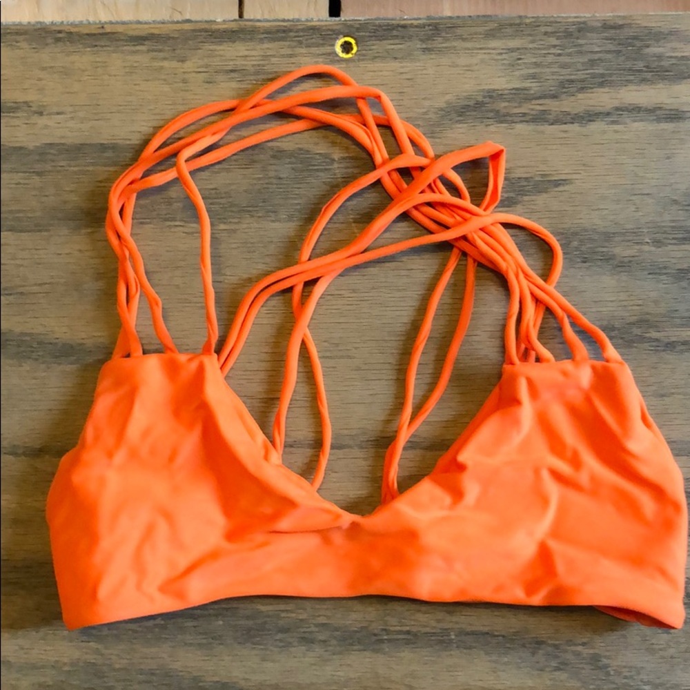 Mikoh bikini top